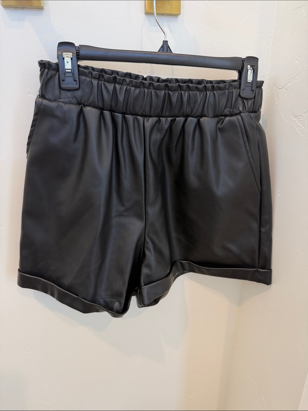 Tinseltown Black High-Waist Faux Leather Gathered Waist Shorts
